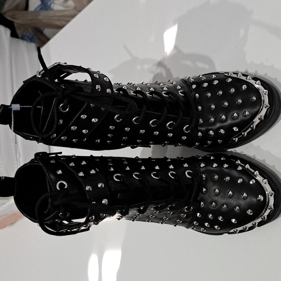 Gianni Bini Rhiannen Studded Chunky Lug Sole BootiesShop All Gianni Bini - Picture 3 of 7